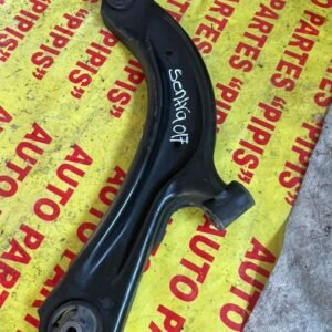 Par Horquillas Nissan Sentra 2017