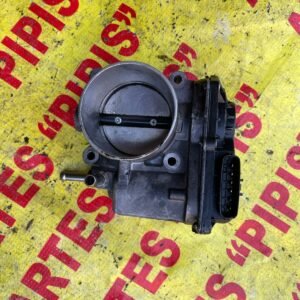 Cuerpo aceleración Nissan Sentra 2017