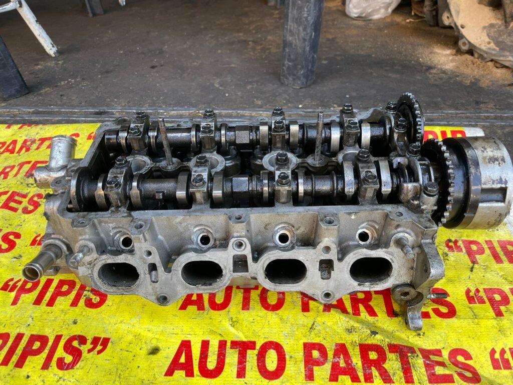 Cabeza motor Toyota Avanza 2013