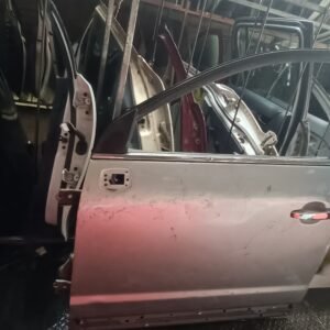 Puerta delantera izquierda Chevrolet Captiva 2014