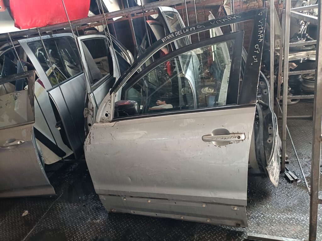 Puerta delantera izquierda Suzuki Vitara 2007