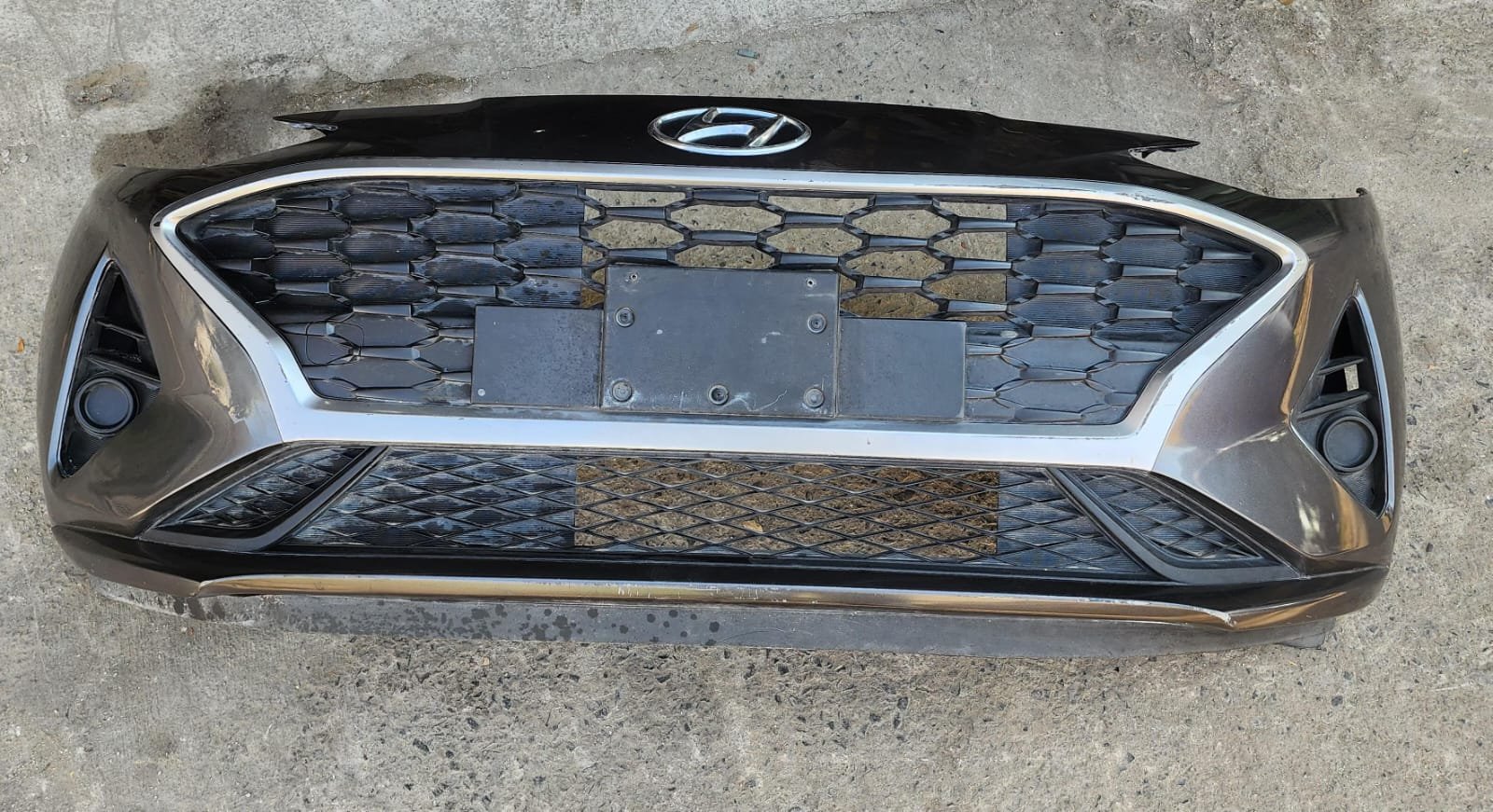 Facia delantera Completa Hyundai Grand i10 2021/2025 (con detalle)