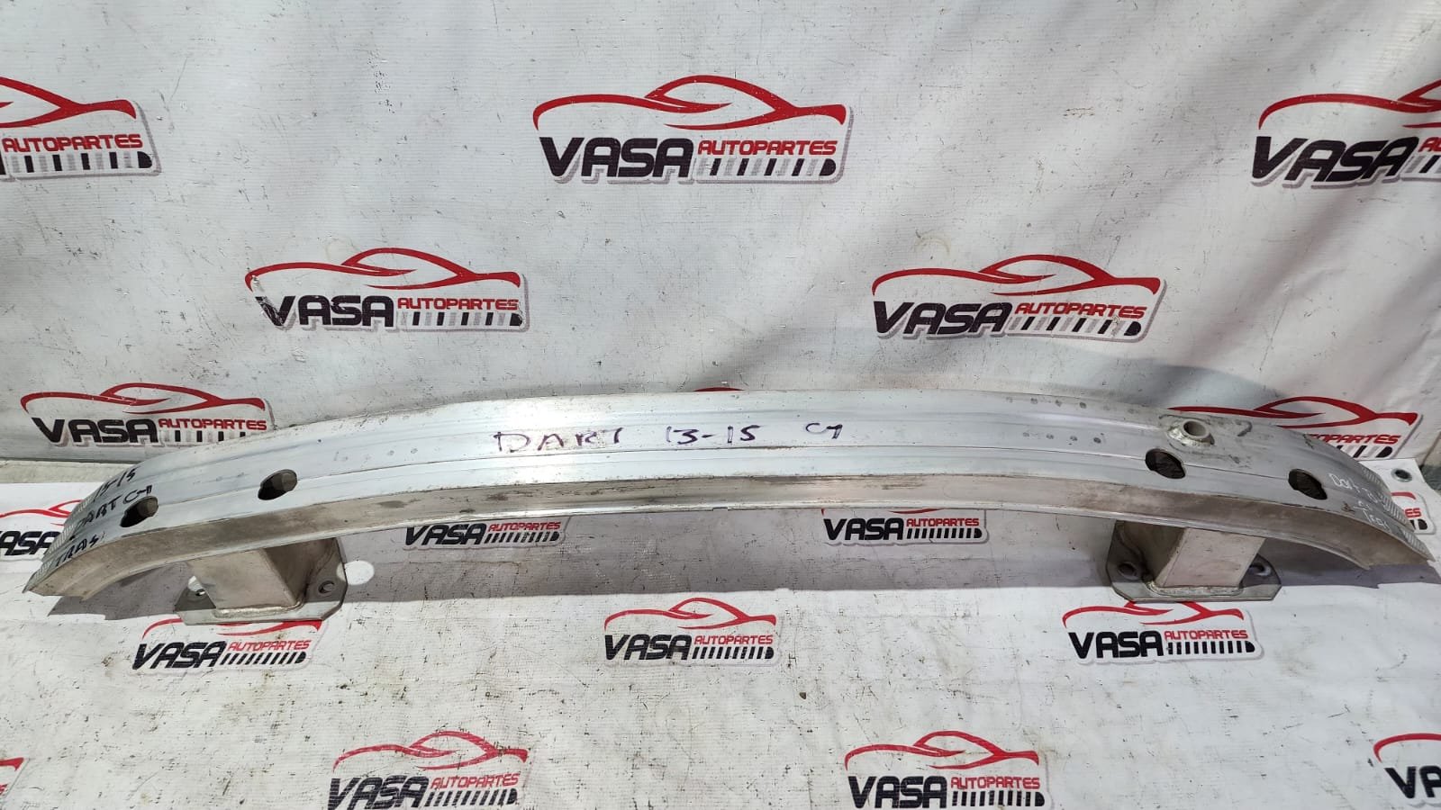 Refuerzo para choques tracero Dodge dart 2013/2015