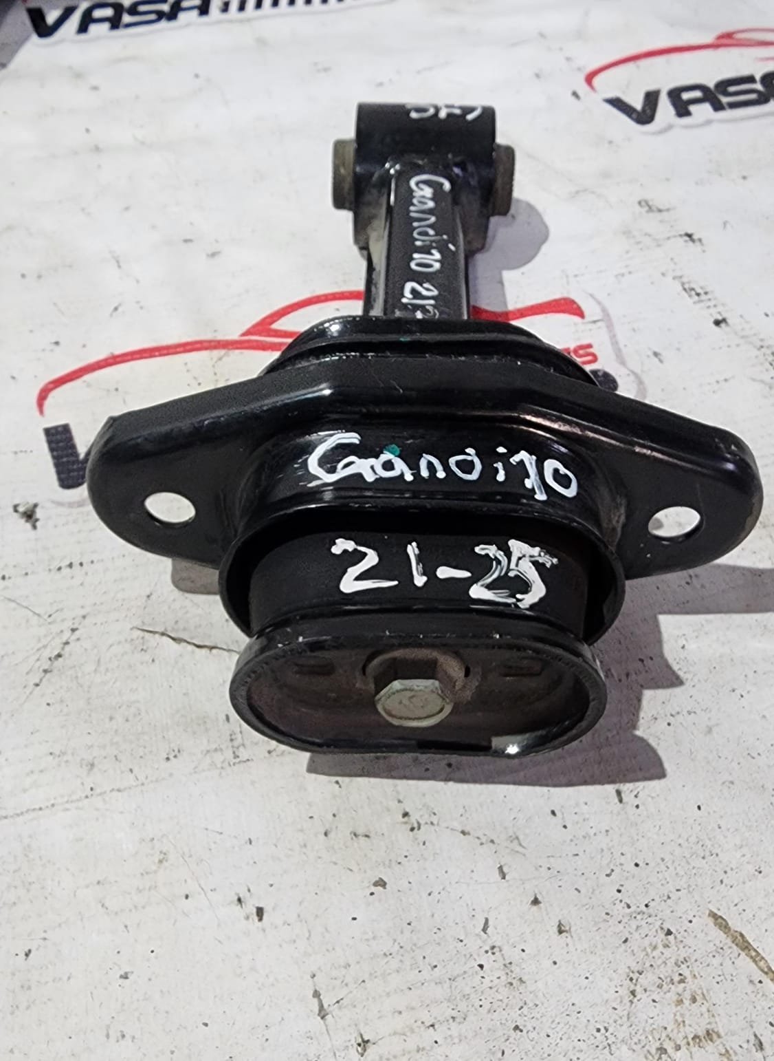 Soporte inferior de transmisión Hyundai Grand i10 2012/2024 - Image 2