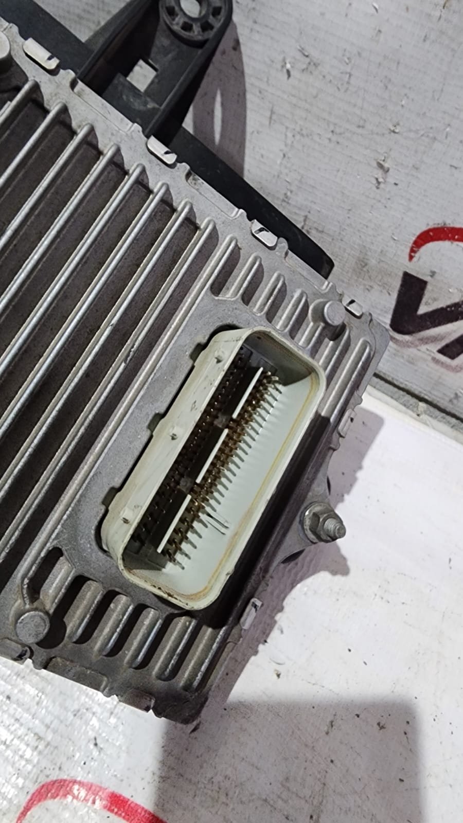 Computadora de motor 2.0lts Dodge dart 2013/2015 - Image 2