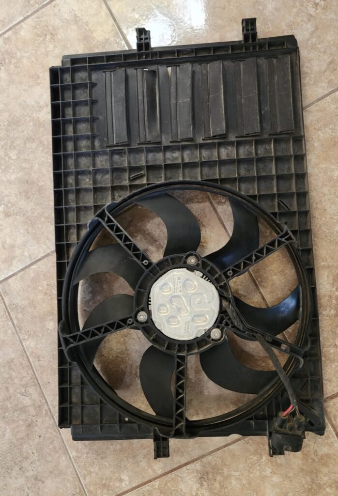 Motoventilador completo Vw vento 2017/2022