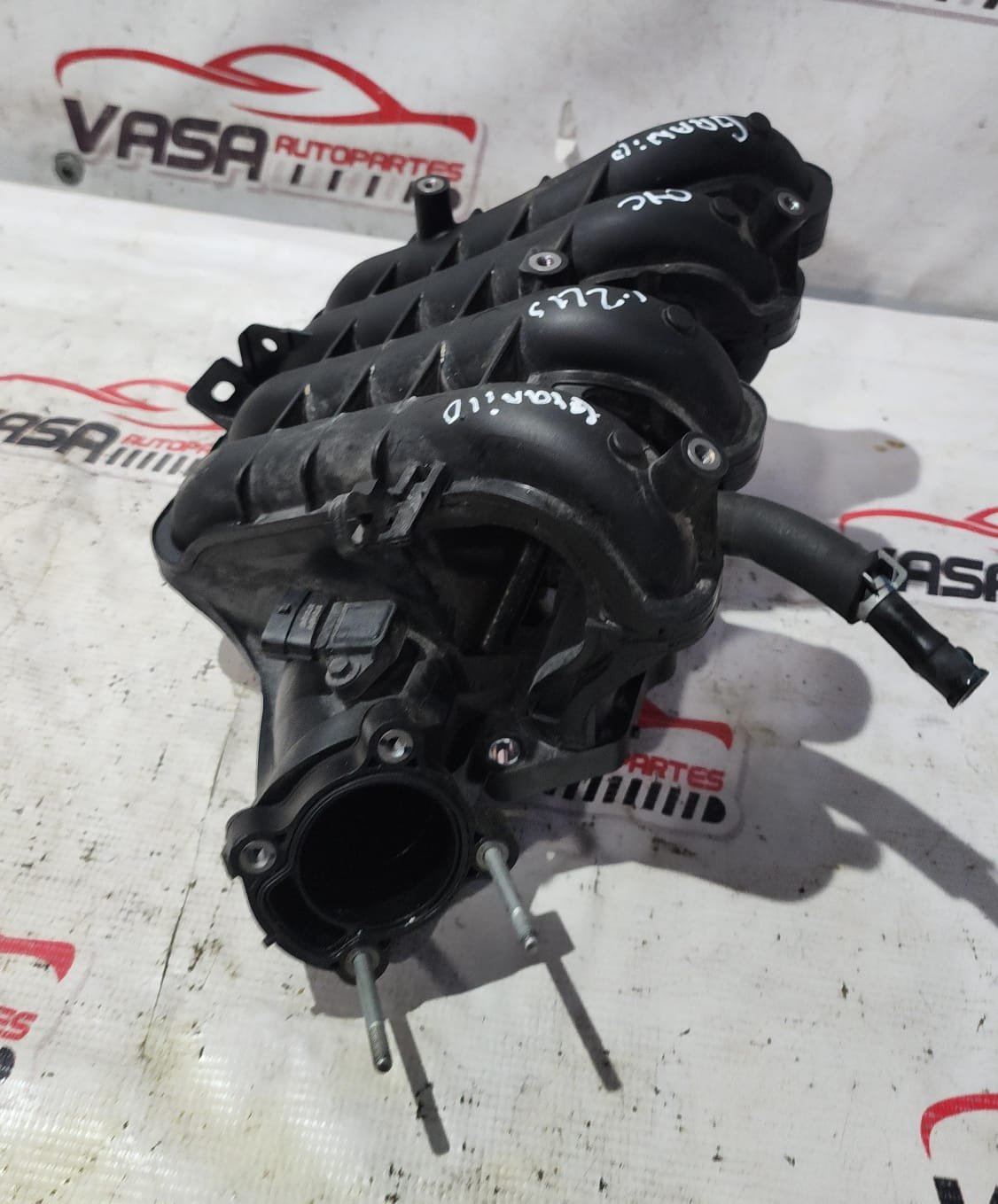 Multiple de admisión motor Hyundai gran i10 2018/2024 - Image 2