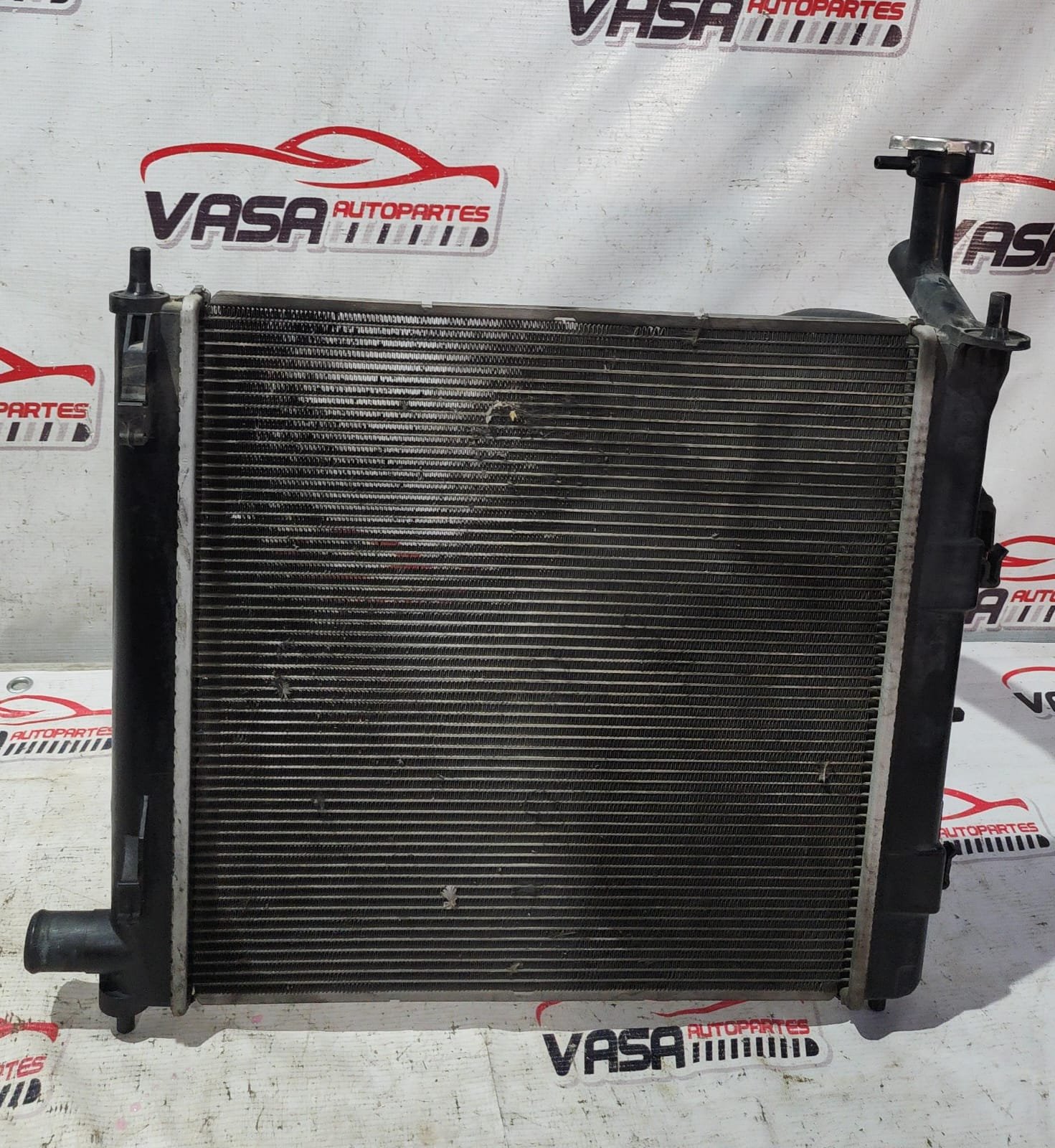 Radiador De agua motor Hyundai grand i 10 2020/2025 - Image 3