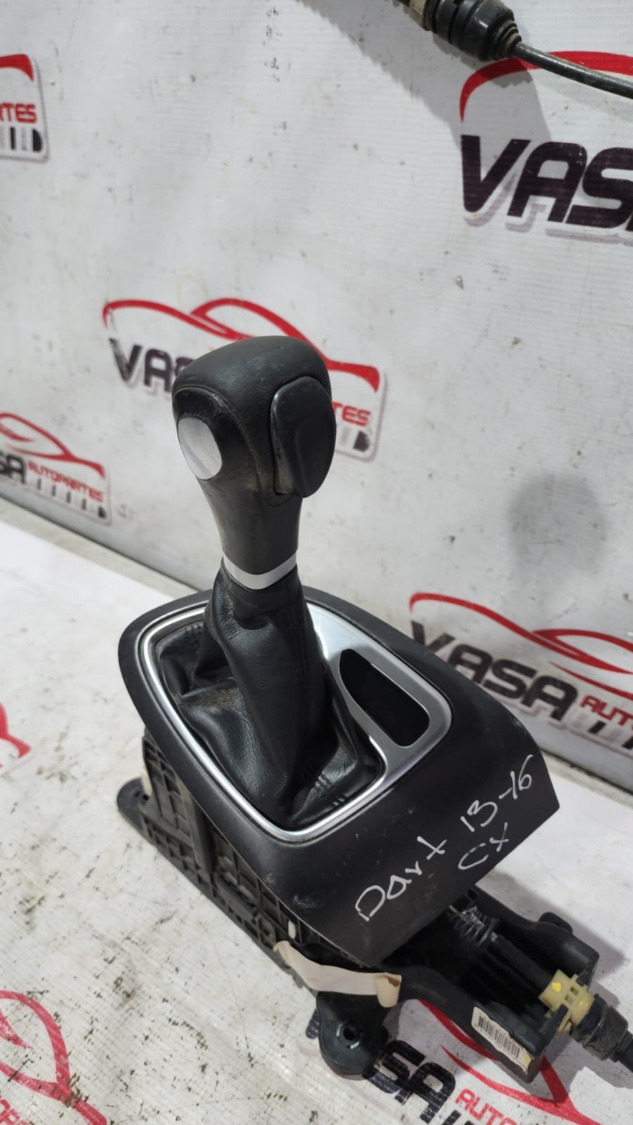 Palanca de velocidades electrónica Dodge dart 2013/2015 - Image 5