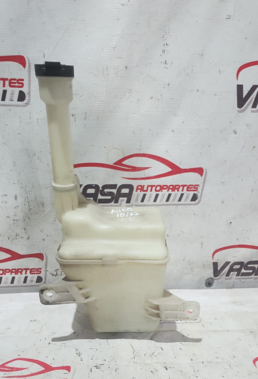 Depocito de limpiabrisas completo Chevrolet aveo ng 2018/2022