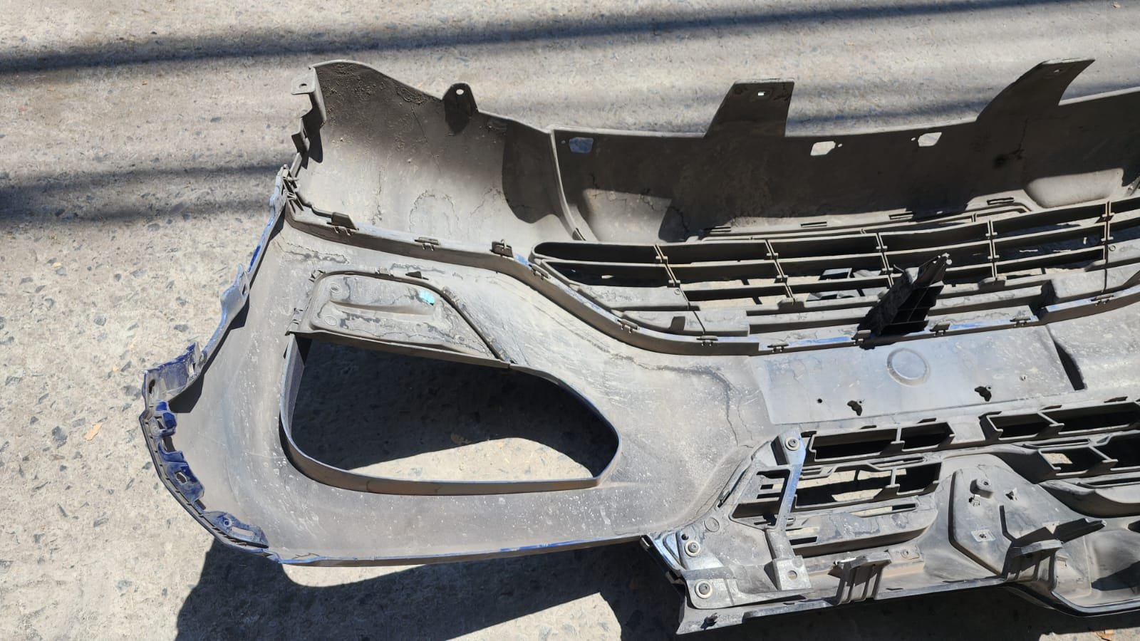 Facea delantera Completa Renault kwid 2020/2024 - Image 3
