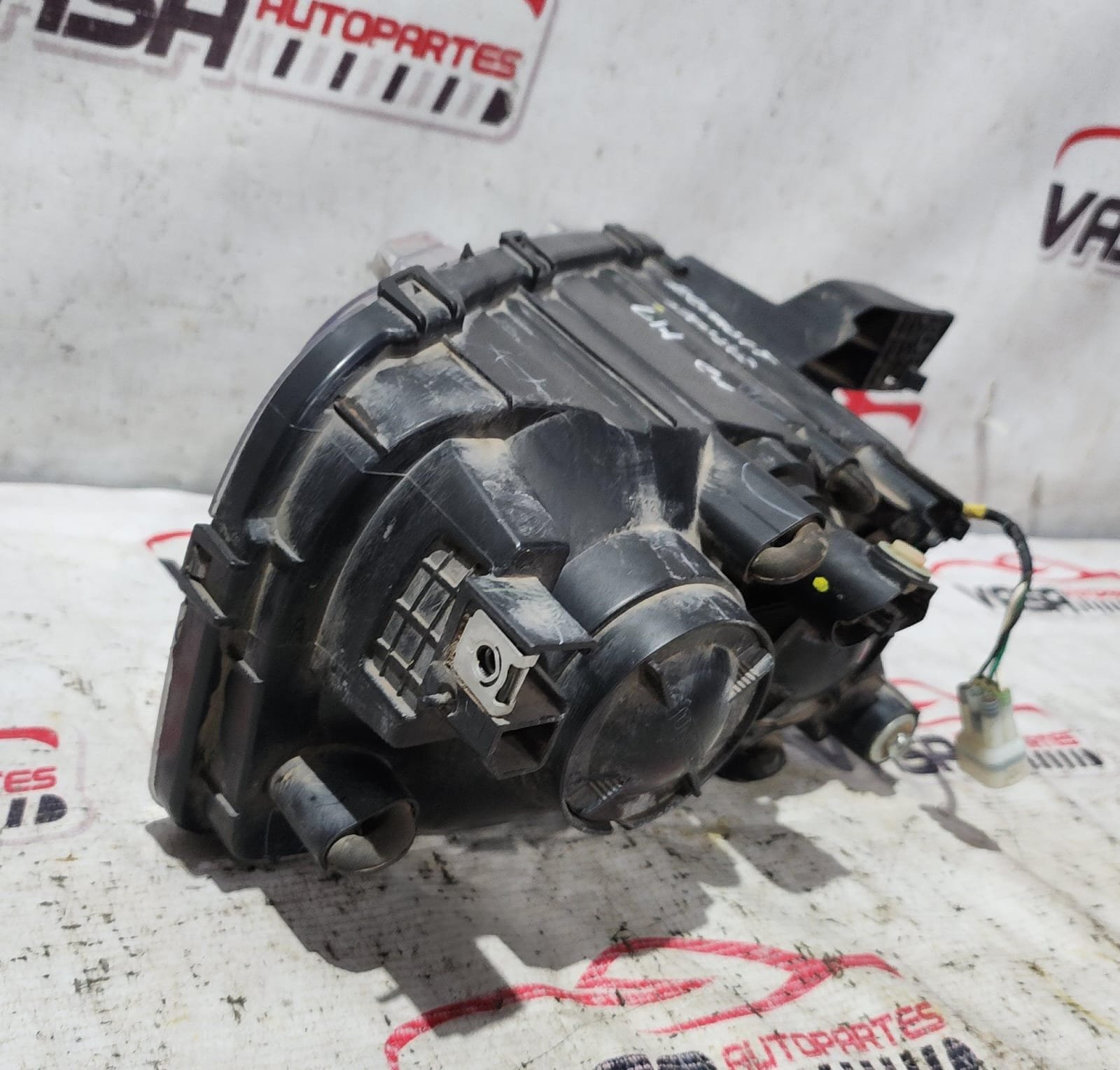 Faro izquierdo alogeno Renault kwid 2022/2025 - Image 3