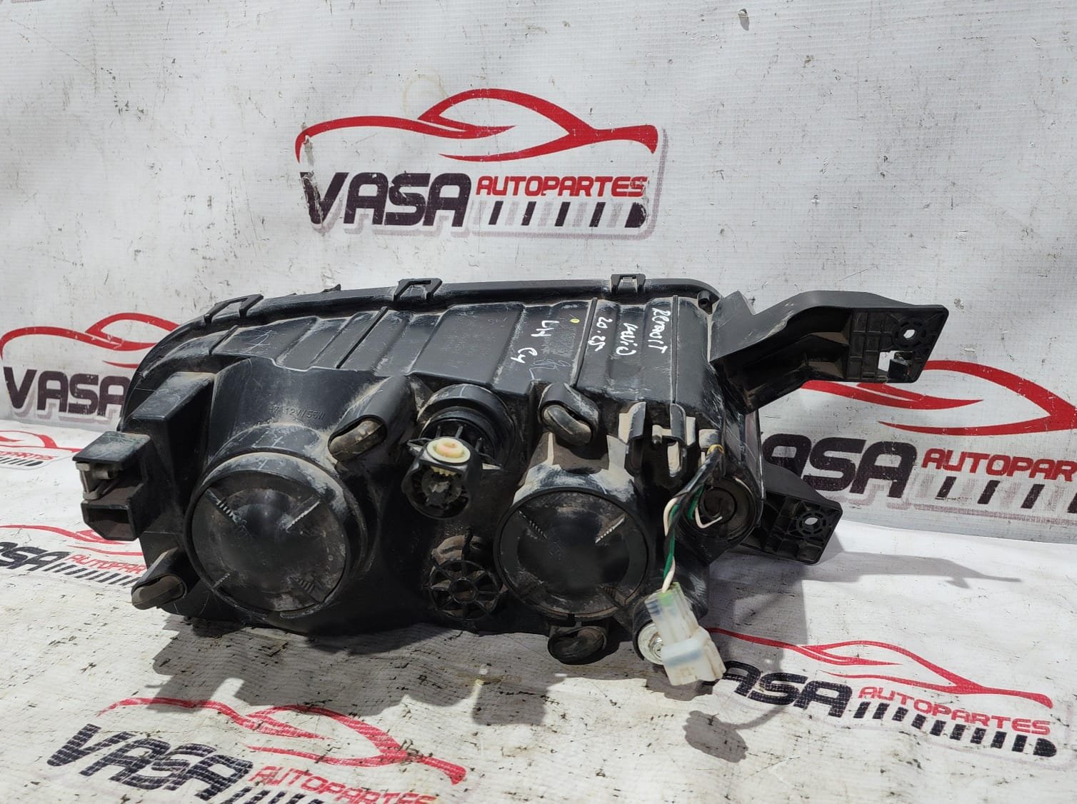 Faro izquierdo alogeno Renault kwid 2022/2025 - Image 2
