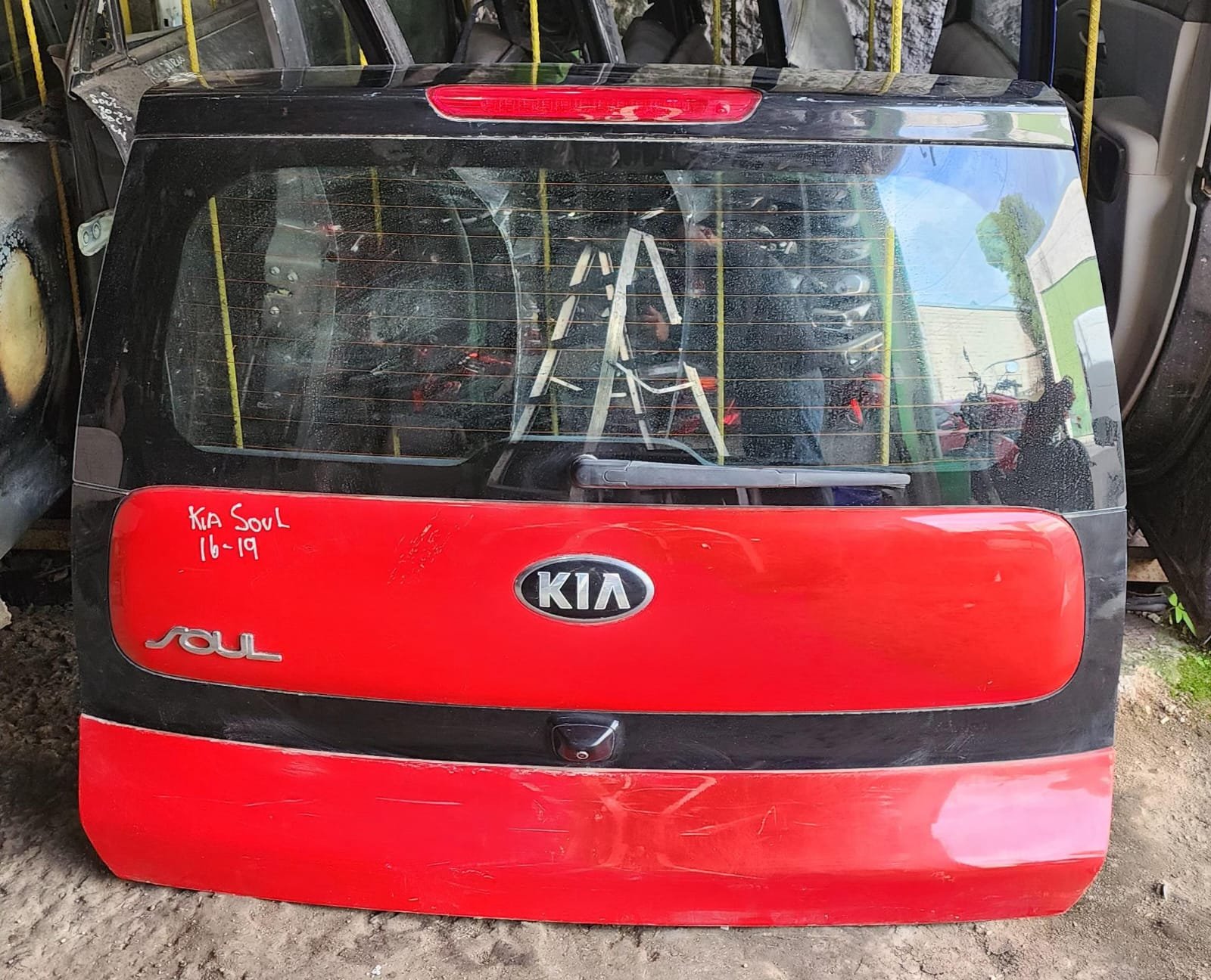 WhatsApp Image 2026-06-13 at 1.09.20 PM (2) Tapa cajuela 5ta puerta Kia soul 2016/2019 - Image 5