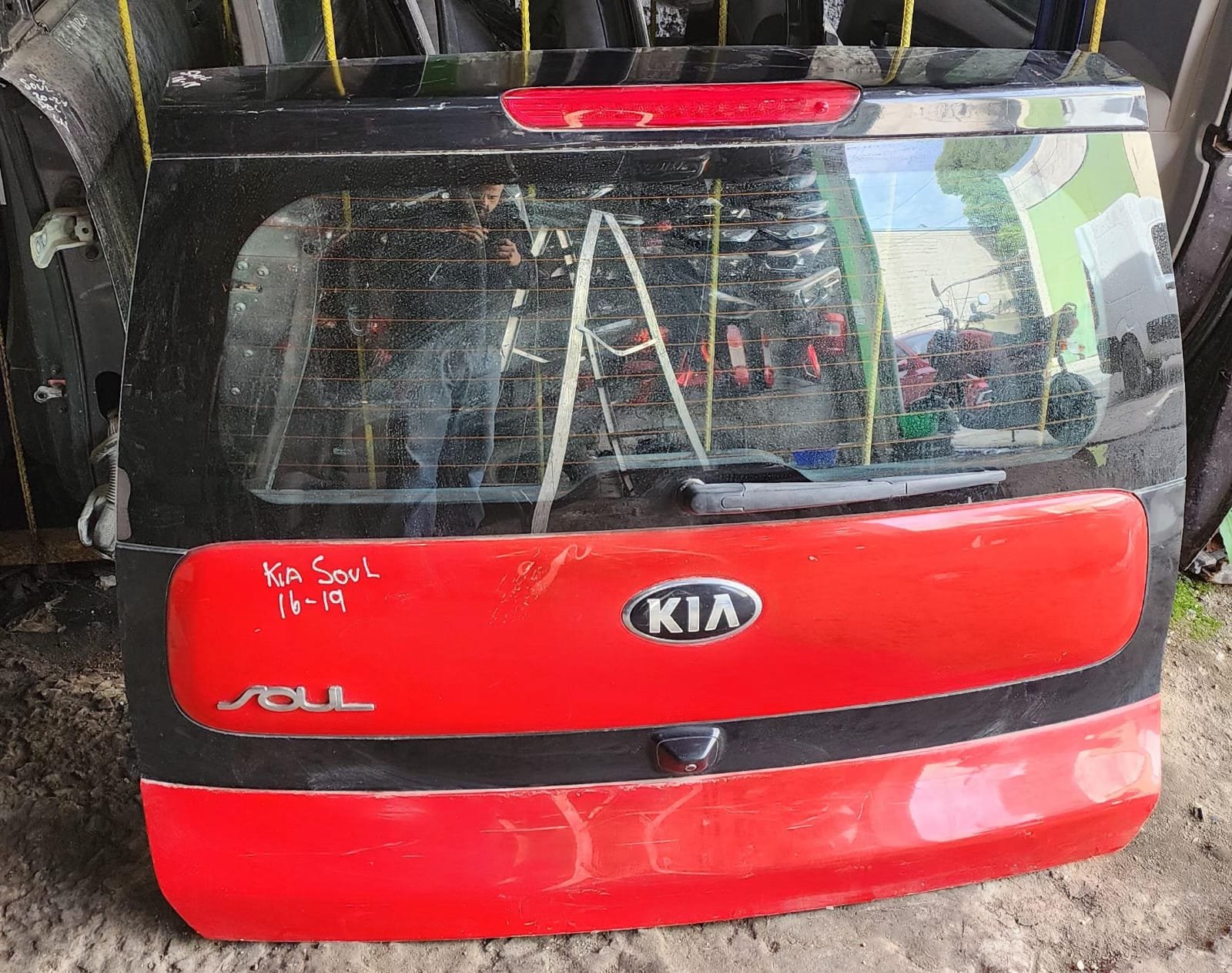 WhatsApp Image 2026-06-13 at 1.09.20 PM (3) Tapa cajuela 5ta puerta Kia soul 2016/2019 - Image 4