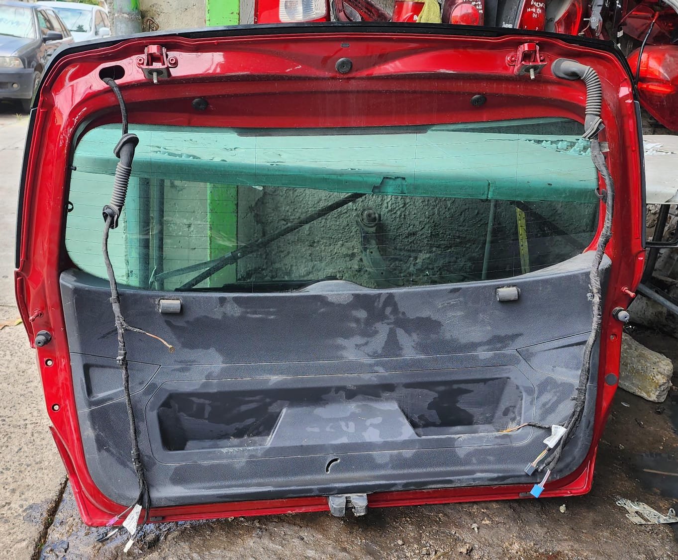 WhatsApp Image 2026-06-13 at 1.09.48 PM Tapa cajuela 5ta puerta Seat arona 2017/2022 - Image 4