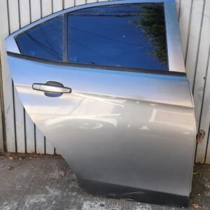 Puerta tracera derecha Completa Chevrolet aveo ng 2018/2022