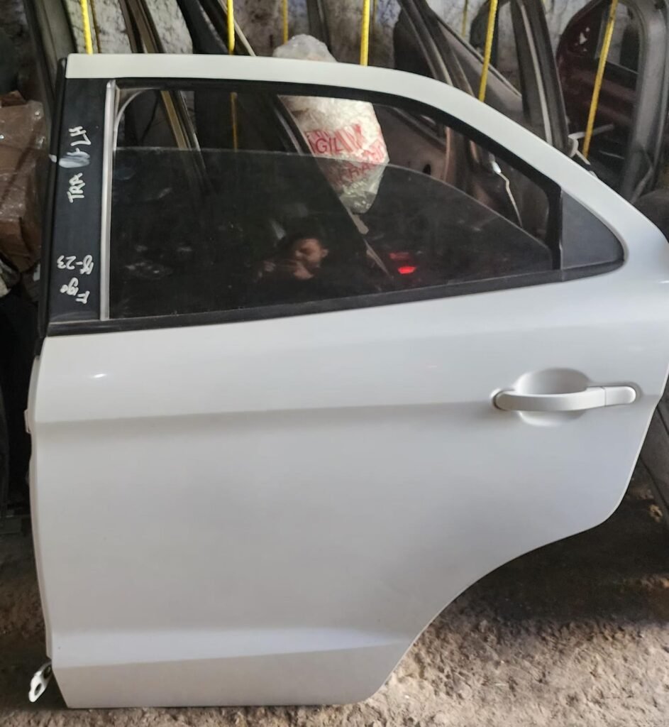 Puerta tracera izquierda Completa Ford figo 2016/2024