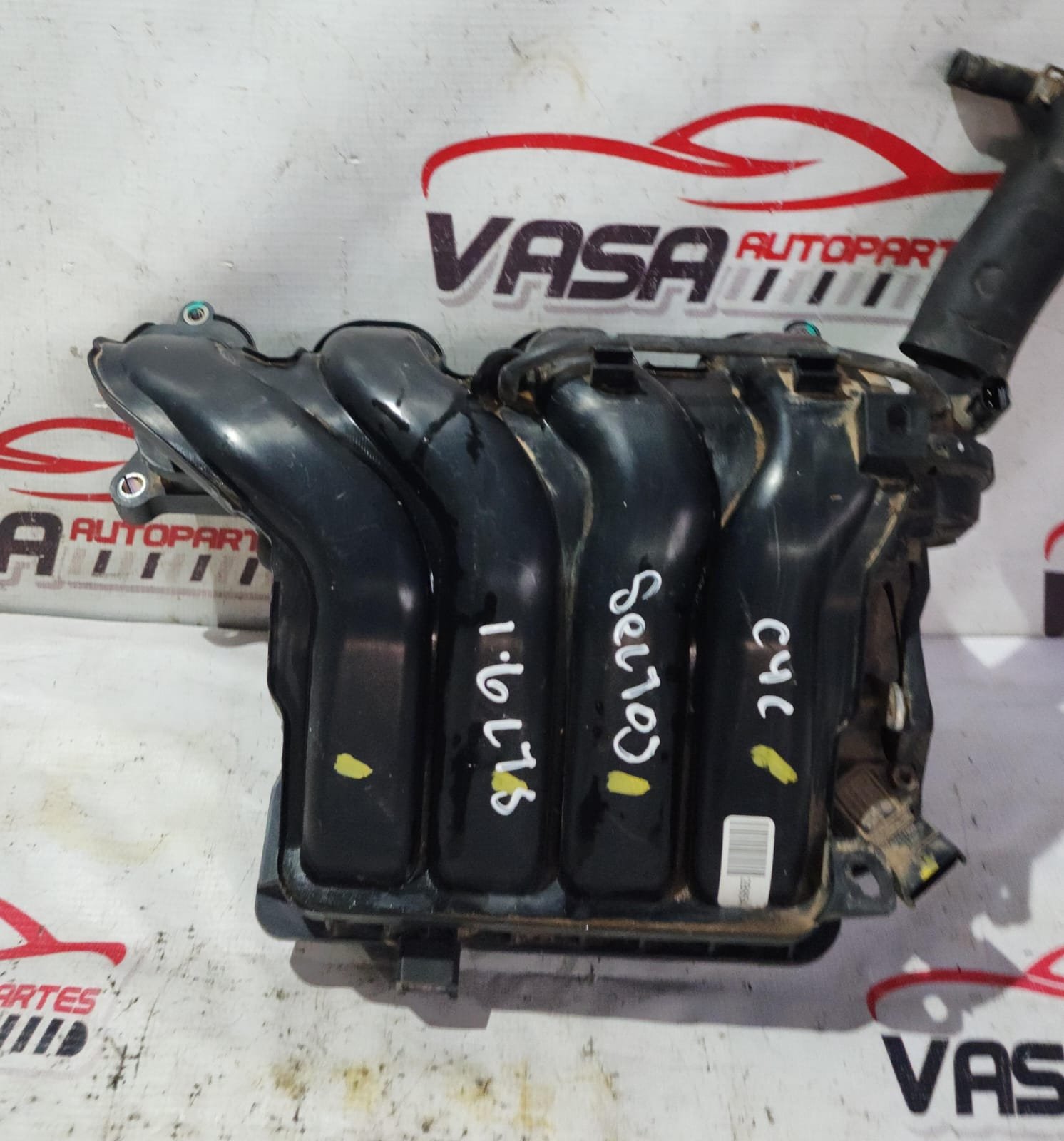 WhatsApp Image 2026-06-17 at 2.15.17 PM (1) Multiple de admisión 1.6 lts Kia seltos 2018/2023