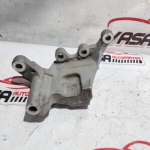 Base de Soporte motor derecho Nissan sentra 2014-2017 2