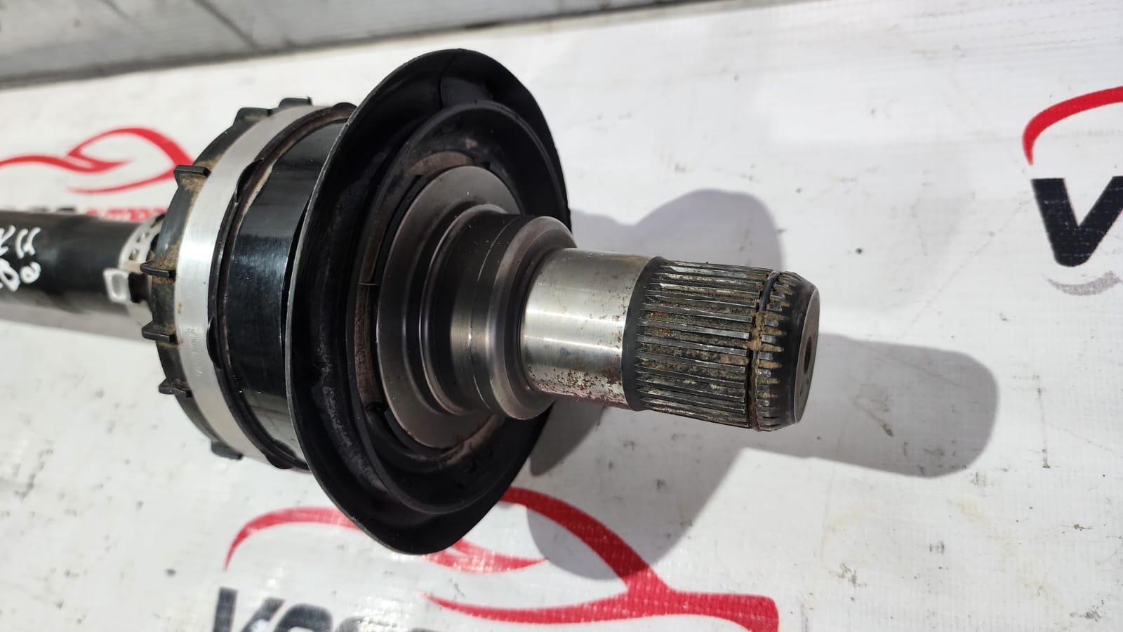 flecha tracera derecha awd bmw 330i 2020/2024 flecha tracera derecha awd bmw 330i 2020/2024