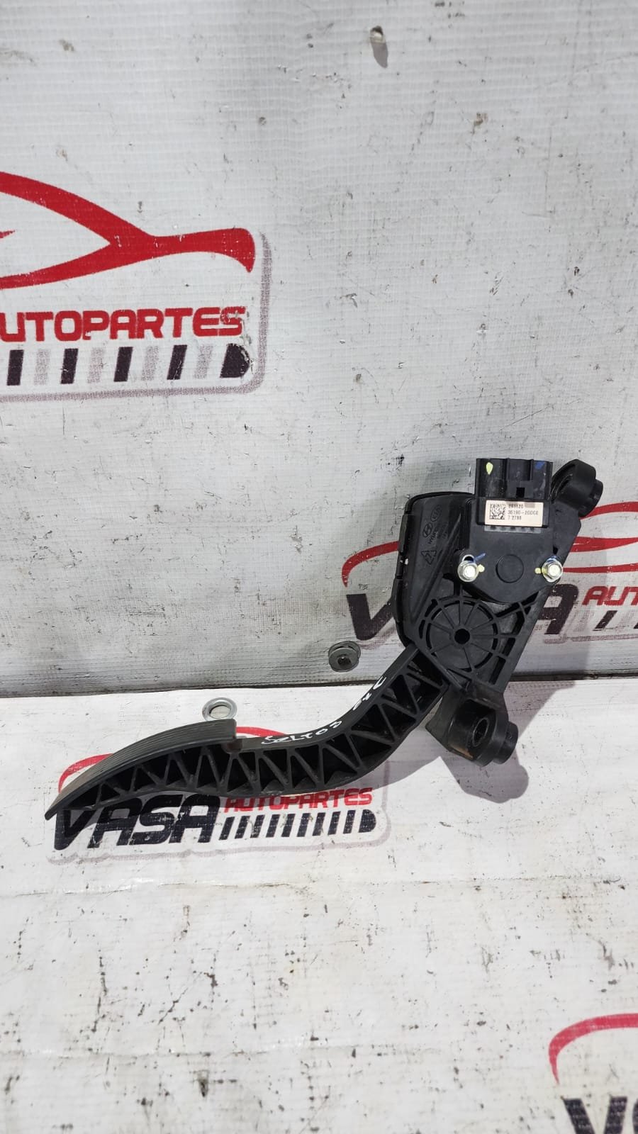 Pedal de aceleracion electronico 1.6 lts Kia seltos 2018-2022 2 Pedal de aceleracion electronico 1.6 lts Kia seltos 2018/2022 - Image 2