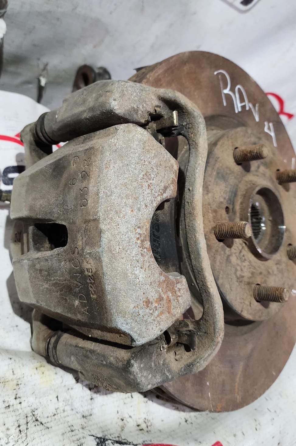 Portamango delantero izquierdo Toyota rav4 2013+2015 Portamango delantero izquierdo Toyota rav4 2013/2015 - Image 3