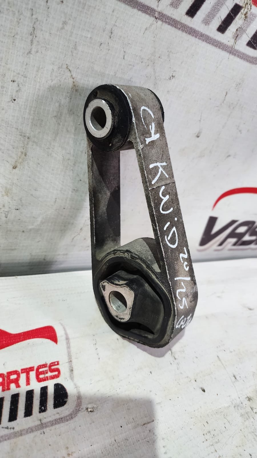 Soporte inferior de transmisión std Renault kwid 2018-2025 1 Soporte inferior de transmisión std Renault kwid 2018/2025 - Image 4