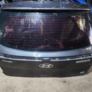 Tapa cajuela hb 5ta puerta Hyundai grand i10 2022+2025 6