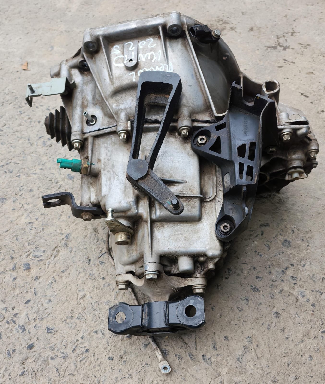 Transmision standart 3 cilindros Renault kwid 2018 2025 Transmision standart 3 cilindros Renault kwid 2018/2025 - Image 7