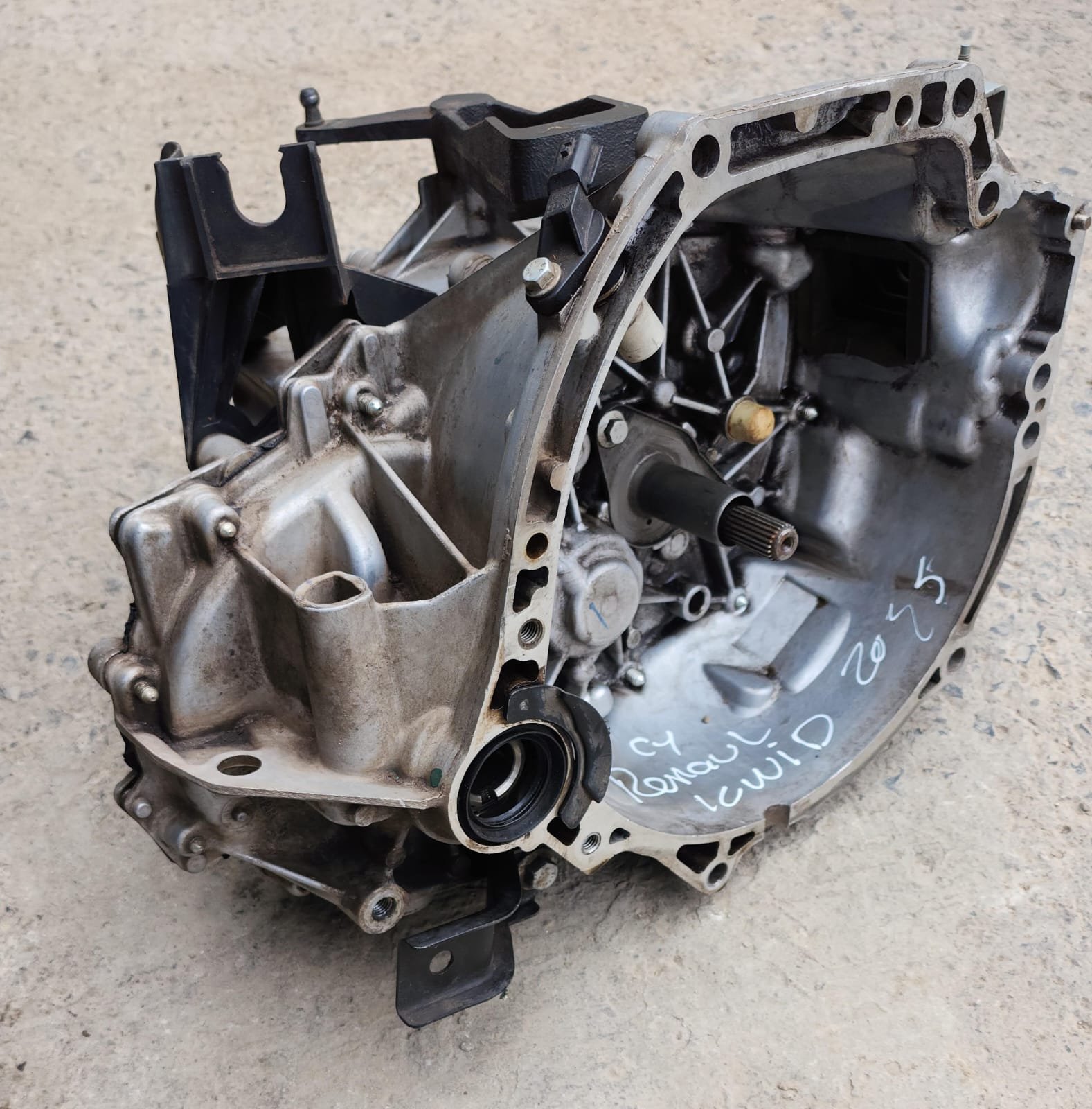 Transmision standart 3 cilindros Renault kwid 2018 2025 1 Transmision standart 3 cilindros Renault kwid 2018/2025 - Image 6