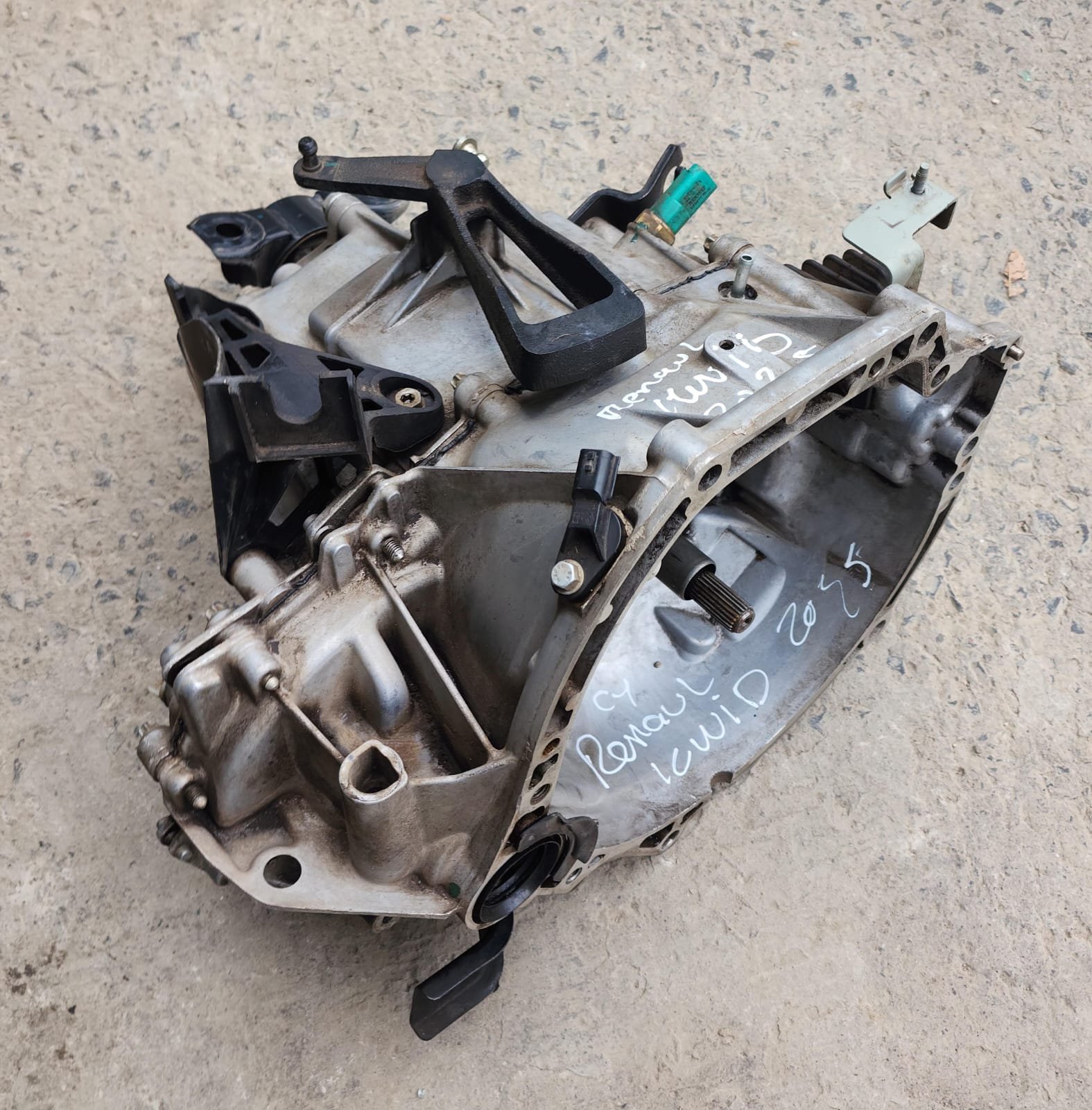 Transmision standart 3 cilindros Renault kwid 2018 2025 3 Transmision standart 3 cilindros Renault kwid 2018/2025 - Image 4