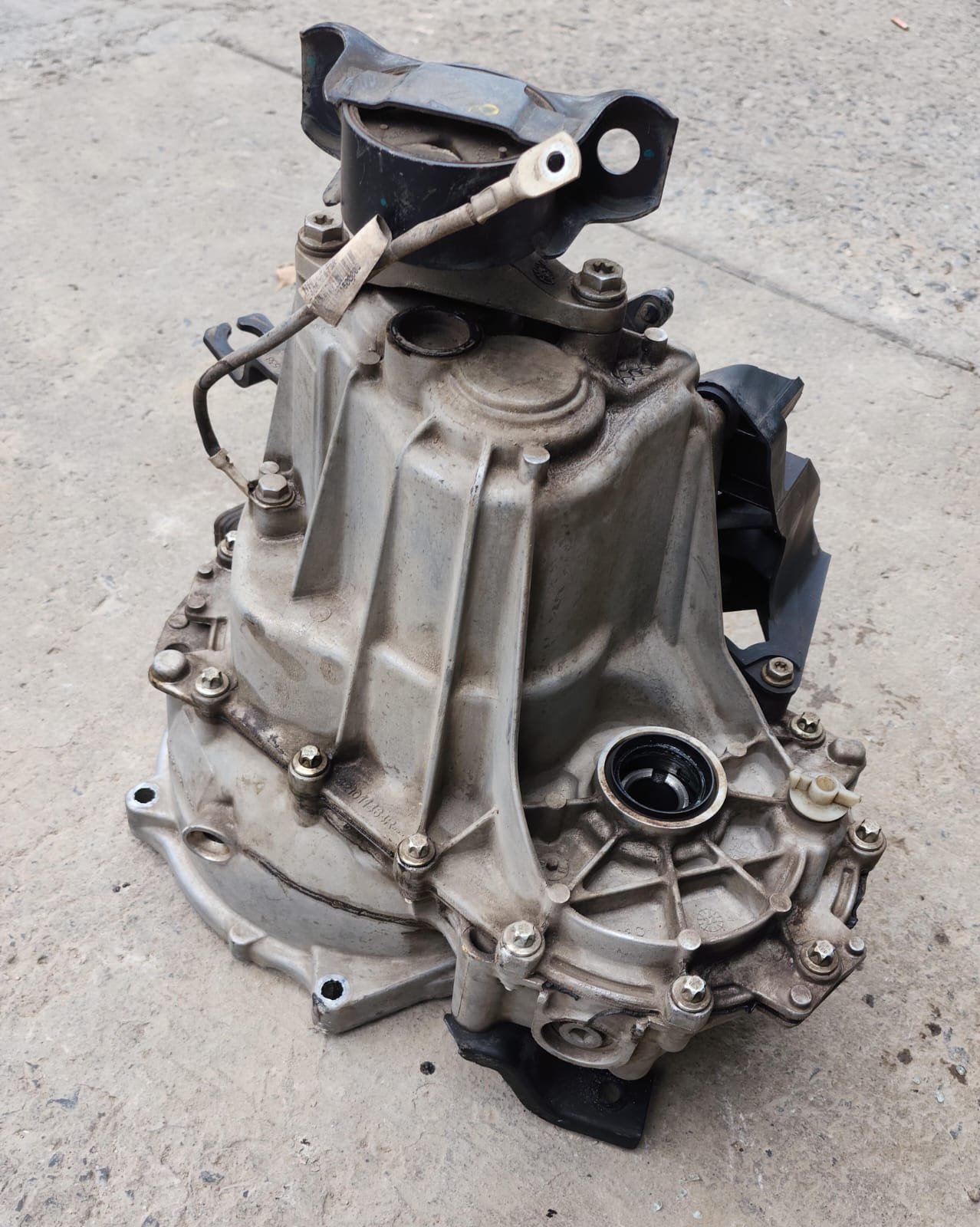 Transmision standart 3 cilindros Renault kwid 2018 2025 5 Transmision standart 3 cilindros Renault kwid 2018/2025 - Image 2