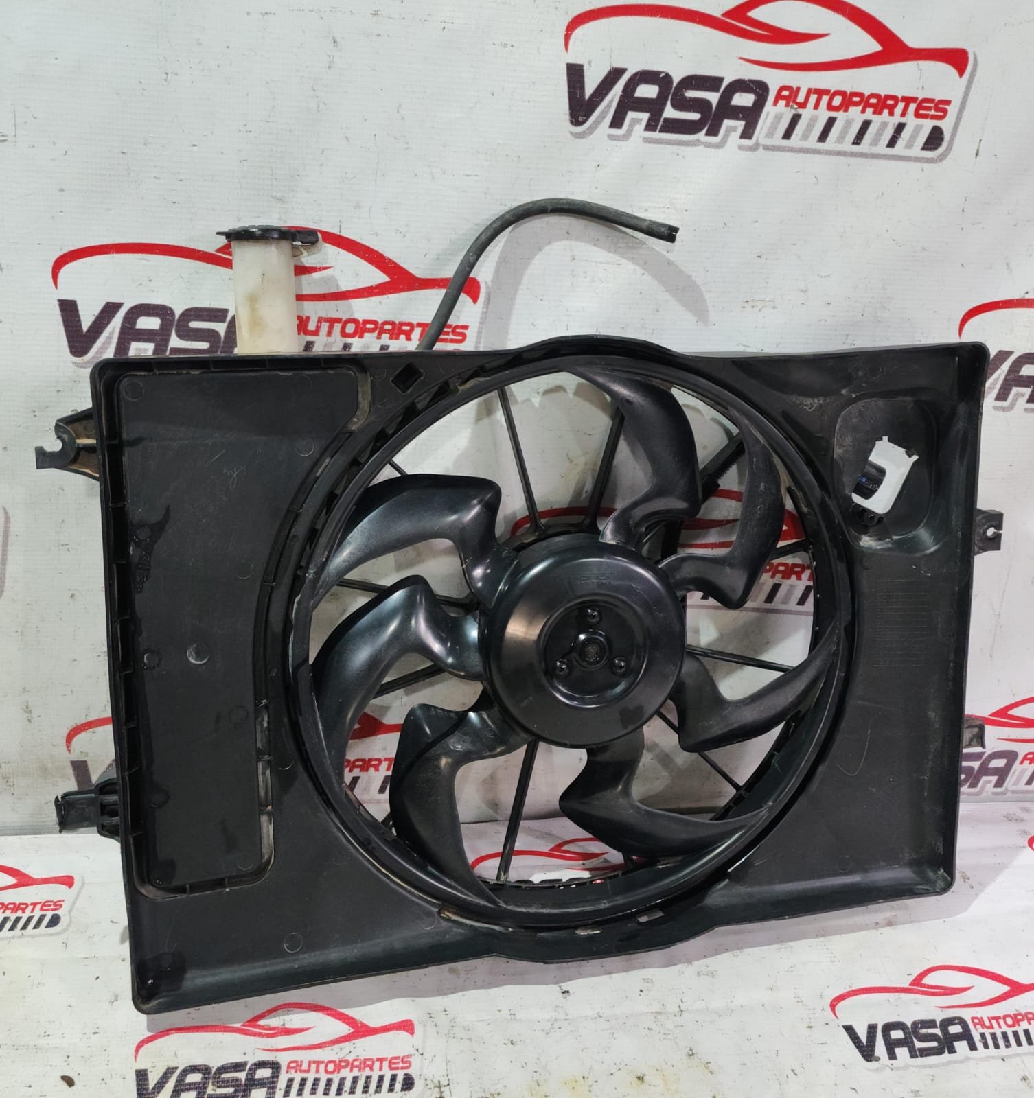 WhatsApp Image 2026-07-01 at 5.04.18 PM (2) Tolva motoventilador 1.6 litros 4cil Kia seltos 2018/2022 - Image 6