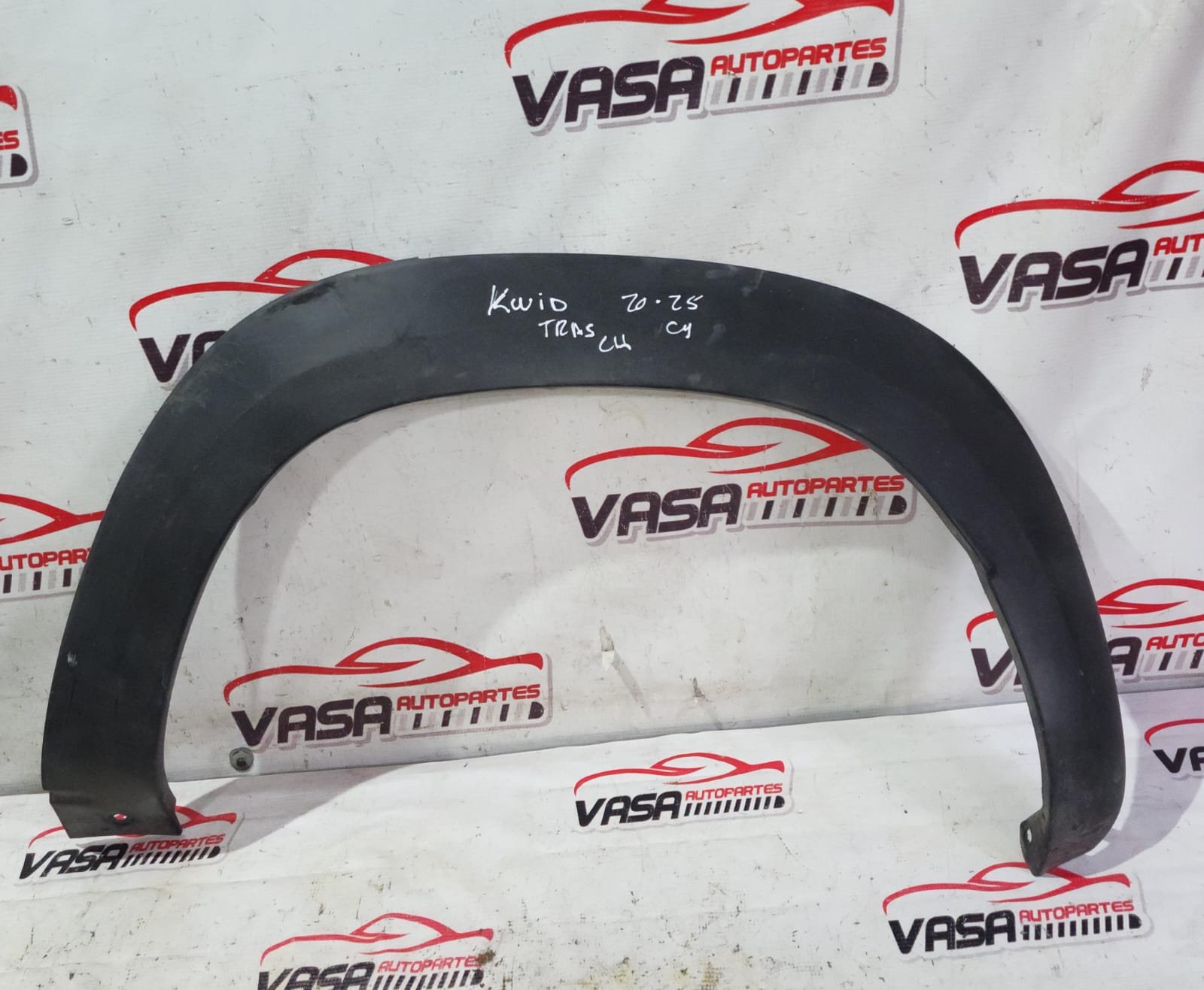 WhatsApp Image 2026-07-10 at 4.28.19 PM (1) Moldura arco costado izquierda Renault kwid 2018/2025 - Image 4