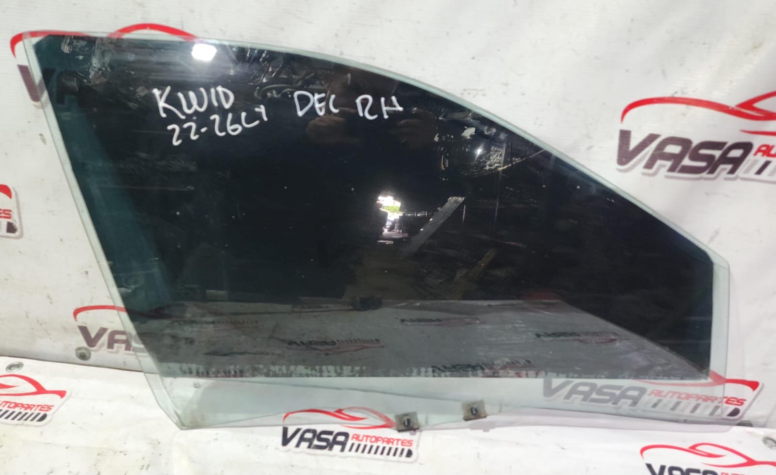 WhatsApp Image 2026-07-13 at 1.09.44 PM (1) Cristal de puerta delantera derecha Renault kwid 2018/2024 - Image 3