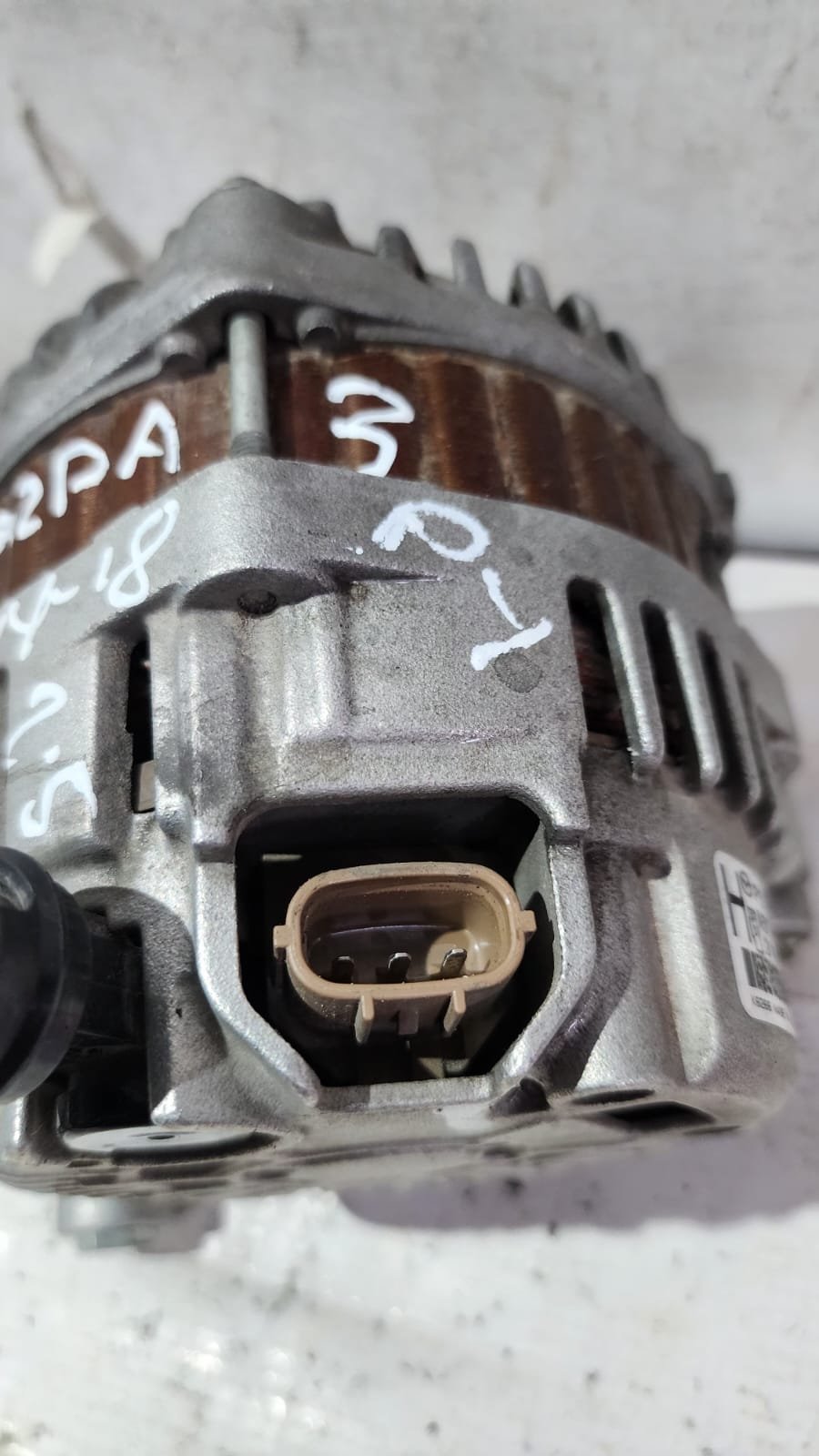 alternador de motor 4cil py mazda 3 2014/2018 alternador de motor 4cil py mazda 3 2014/2018