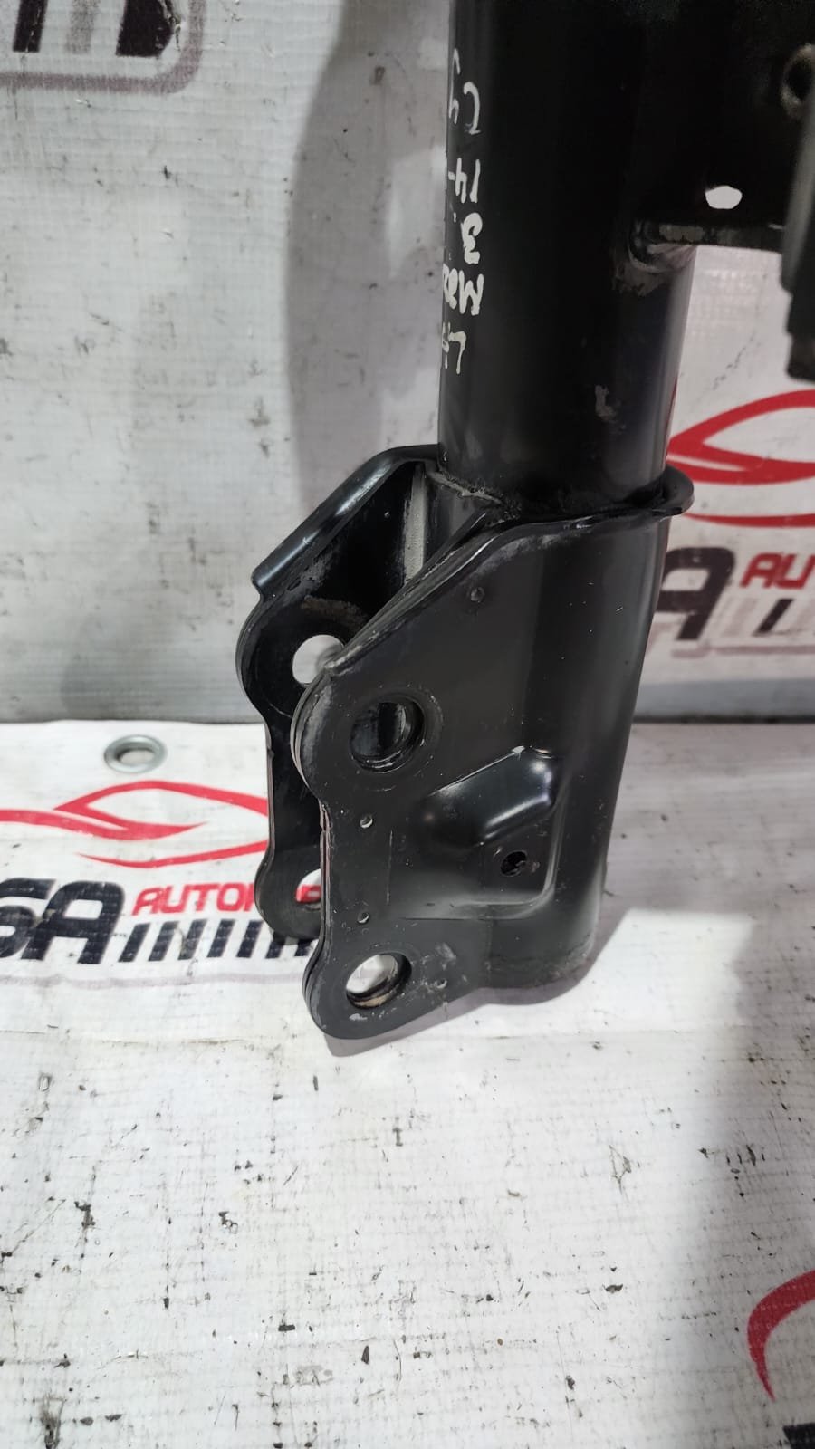 amortiguador delantero izquierdo mazda 3 2014/2018 amortiguador delantero izquierdo mazda 3 2014/2018