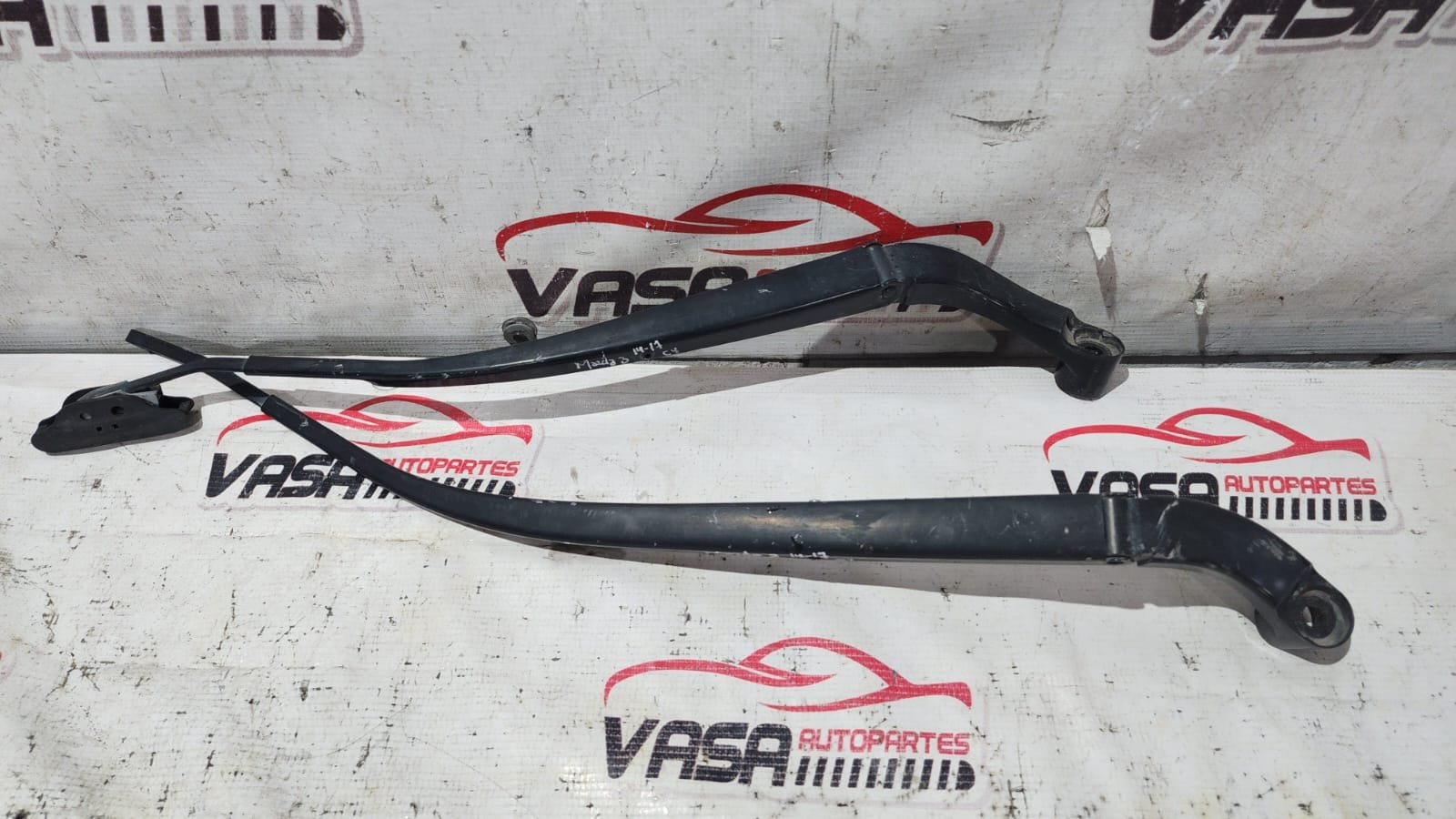 brazos de limpiaparabrisas mazda 3 2014–2018 izquierdo y derecho brazos de limpiaparabrisas mazda 3 2014–2018 izquierdo y derecho