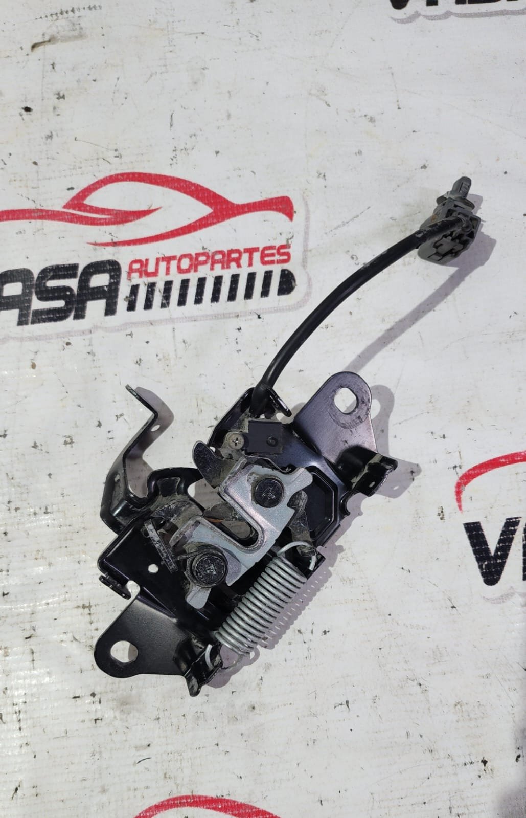 chapa de cofre/capó mazda 3 2014–2018 con sensor chapa de cofre/capó mazda 3 2014–2018 con sensor