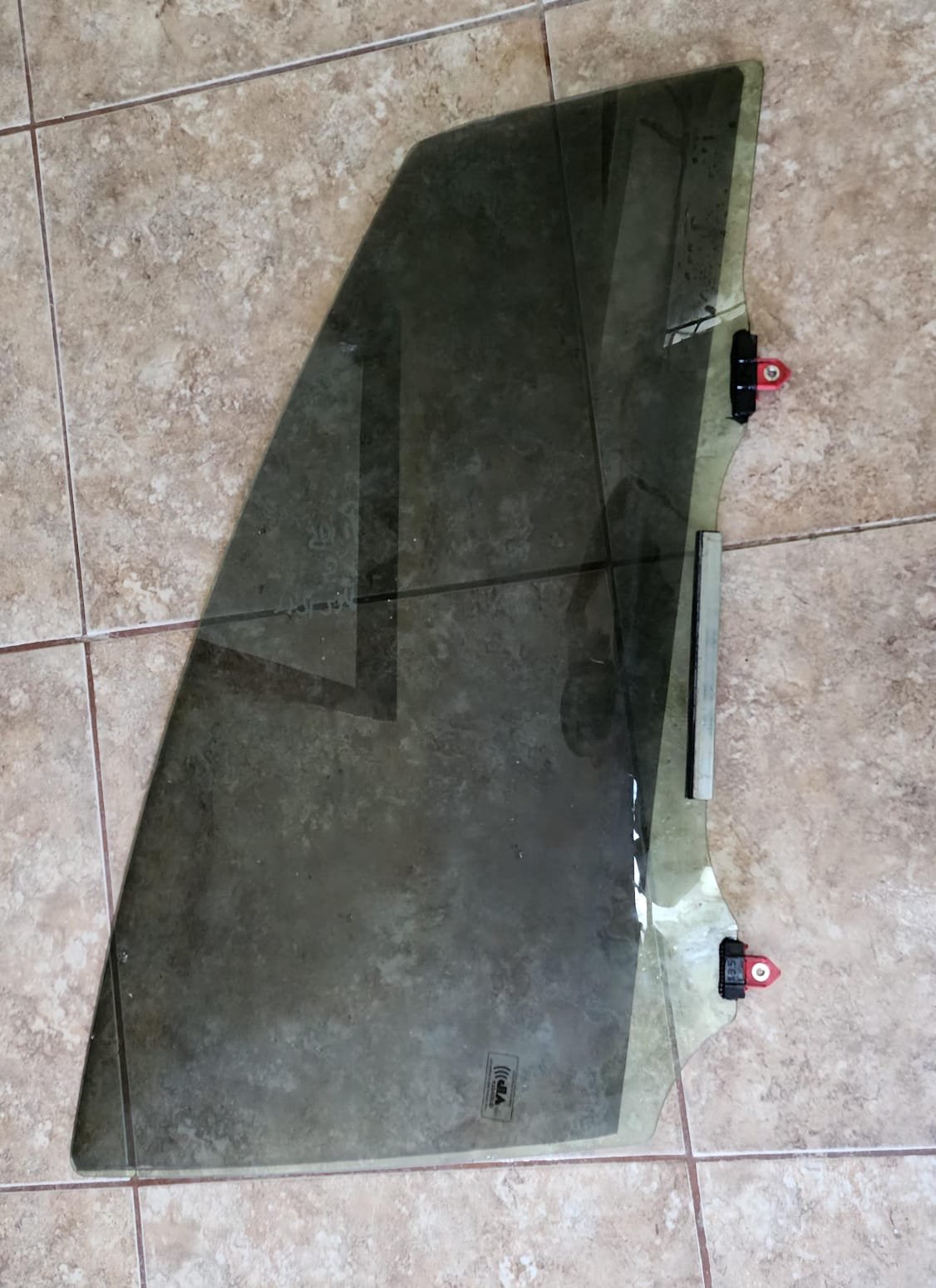 cristal de puerta delantero copiloto toyota prius c hb 2018/2022 cristal de puerta delantero copiloto toyota prius c hb 2018/2022