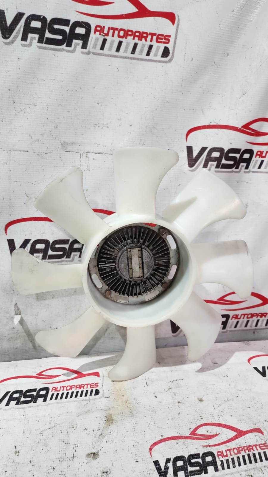 fan clutch con aspa mitsubishi l200 2.4 gasolina 2016–2019 fan clutch con aspa mitsubishi l200 2.4 gasolina 2016–2019