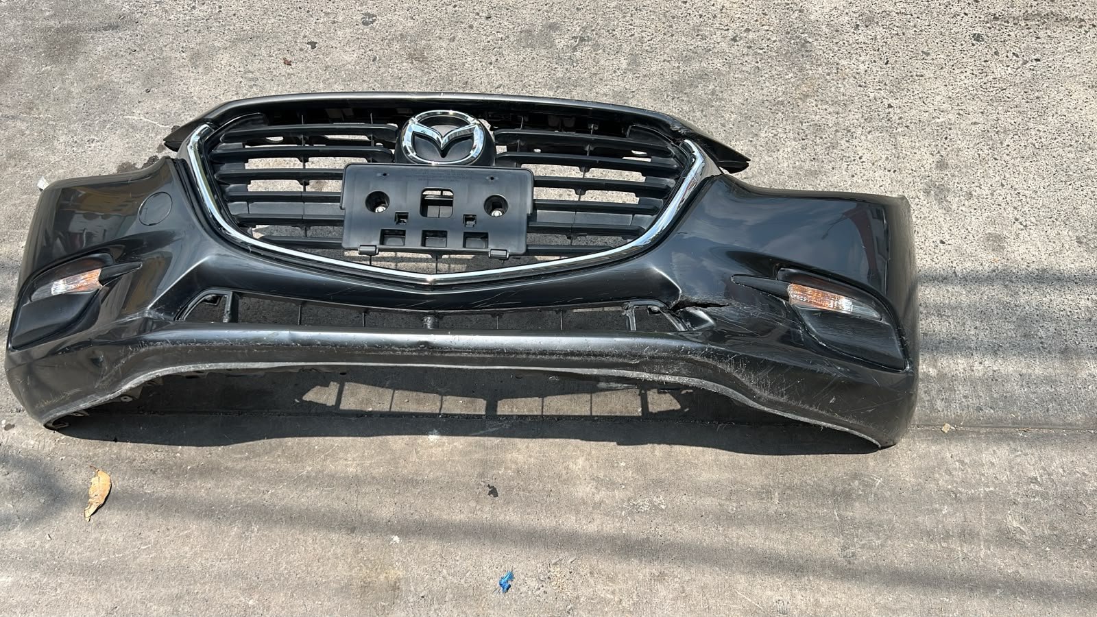 fascia delantera completa mazda 3 2017–2018 fascia delantera completa mazda 3 2017–2018