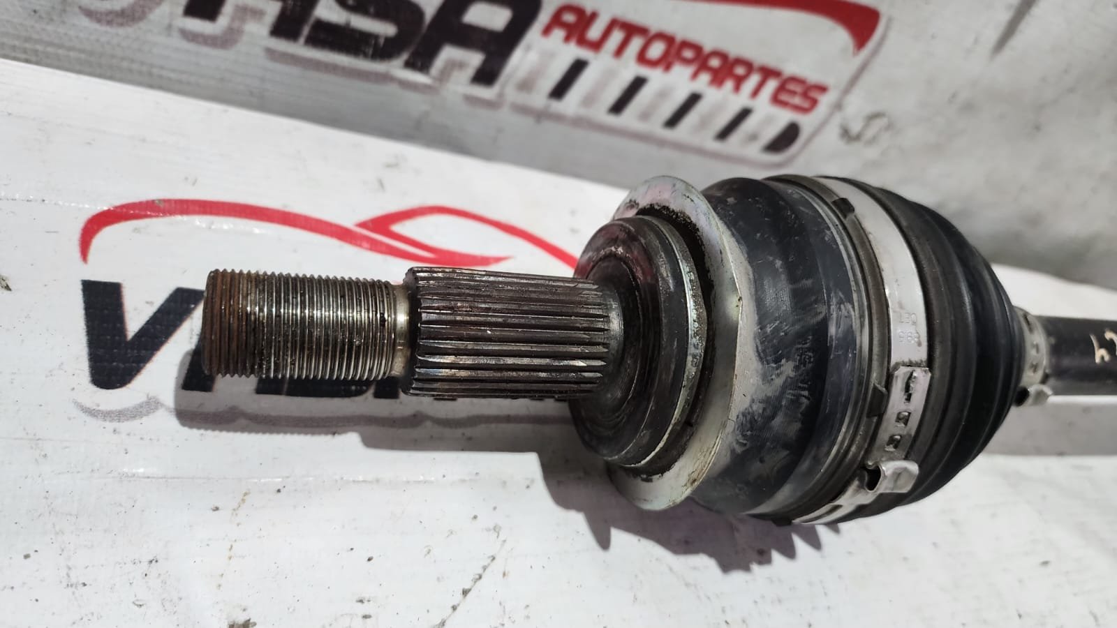 flecha de dirección derecha mazda 3 2014/2018 flecha de dirección derecha mazda 3 2014/2018