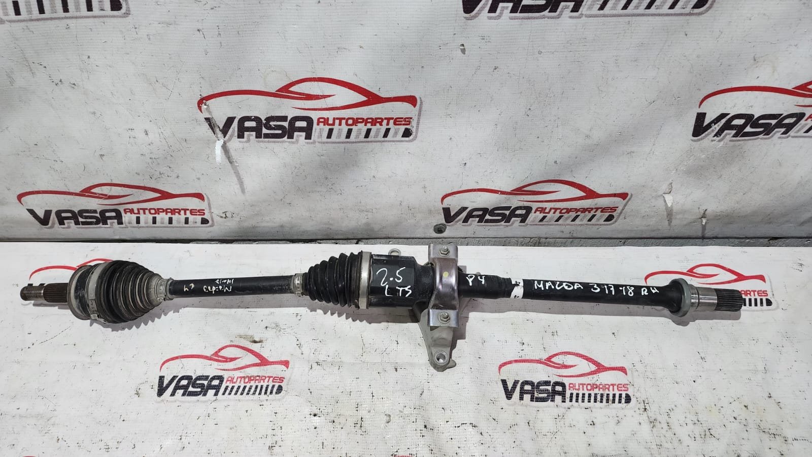flecha de dirección derecha mazda 3 2014/2018 flecha de dirección derecha mazda 3 2014/2018
