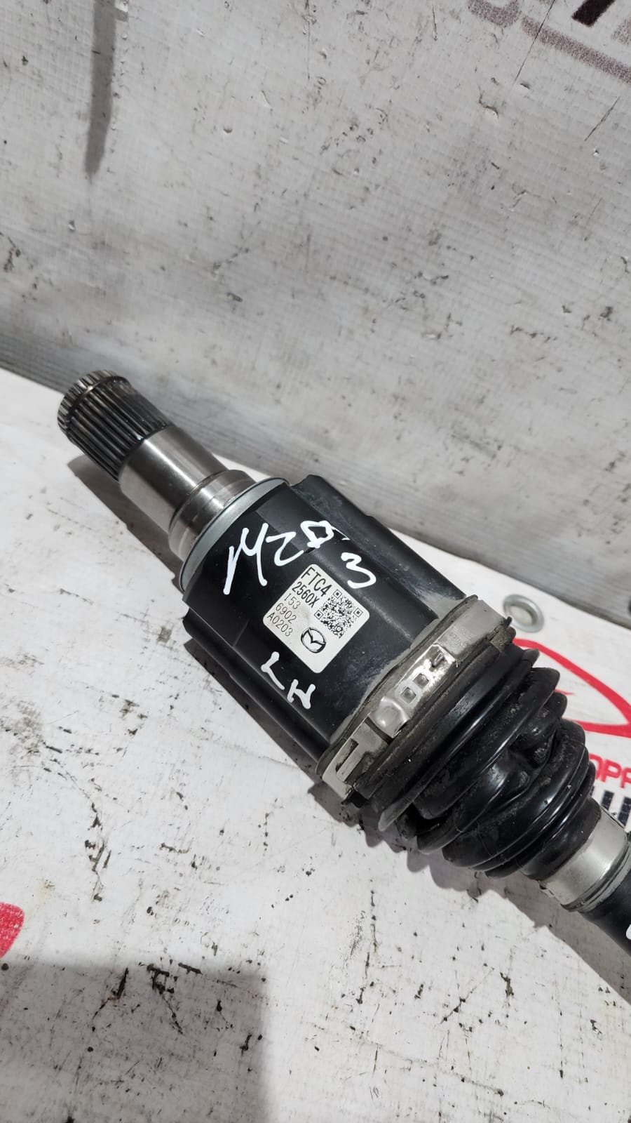 flecha izquierda completa 2.5 lts mazda 3 2014/2018 flecha izquierda completa 2.5 lts mazda 3 2014/2018
