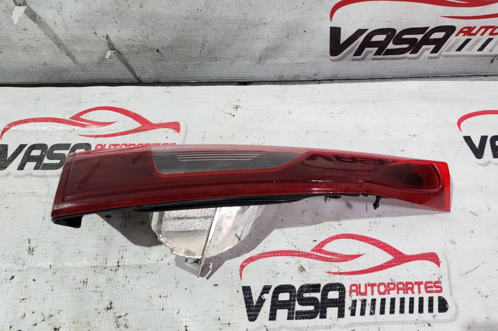 intercalavera izquierda halógena mazda 3 2014–2018 intercalavera izquierda halógena mazda 3 2014–2018