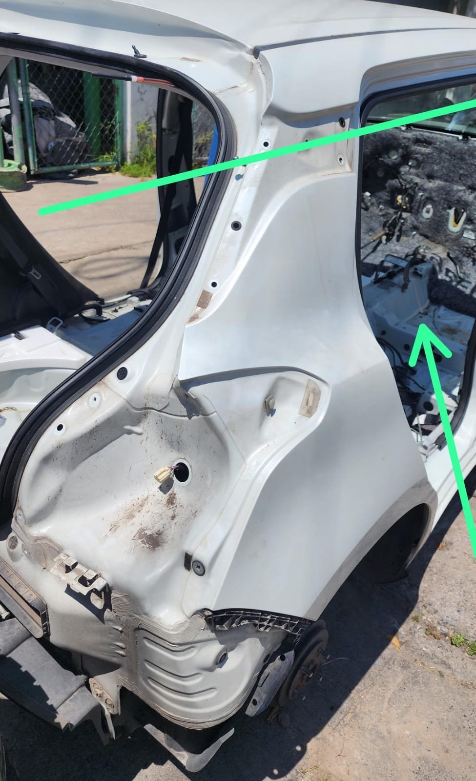 lienzo costado derecho corte suzuki swift 2018–2023 lienzo costado derecho corte suzuki swift 2018–2023
