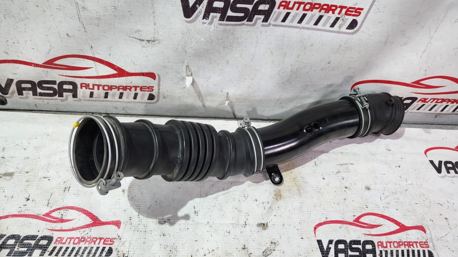 manguera filtro de aire mitsubishi l200 2.4 gasolina 2016–2019 manguera filtro de aire mitsubishi l200 2.4 gasolina 2016–2019