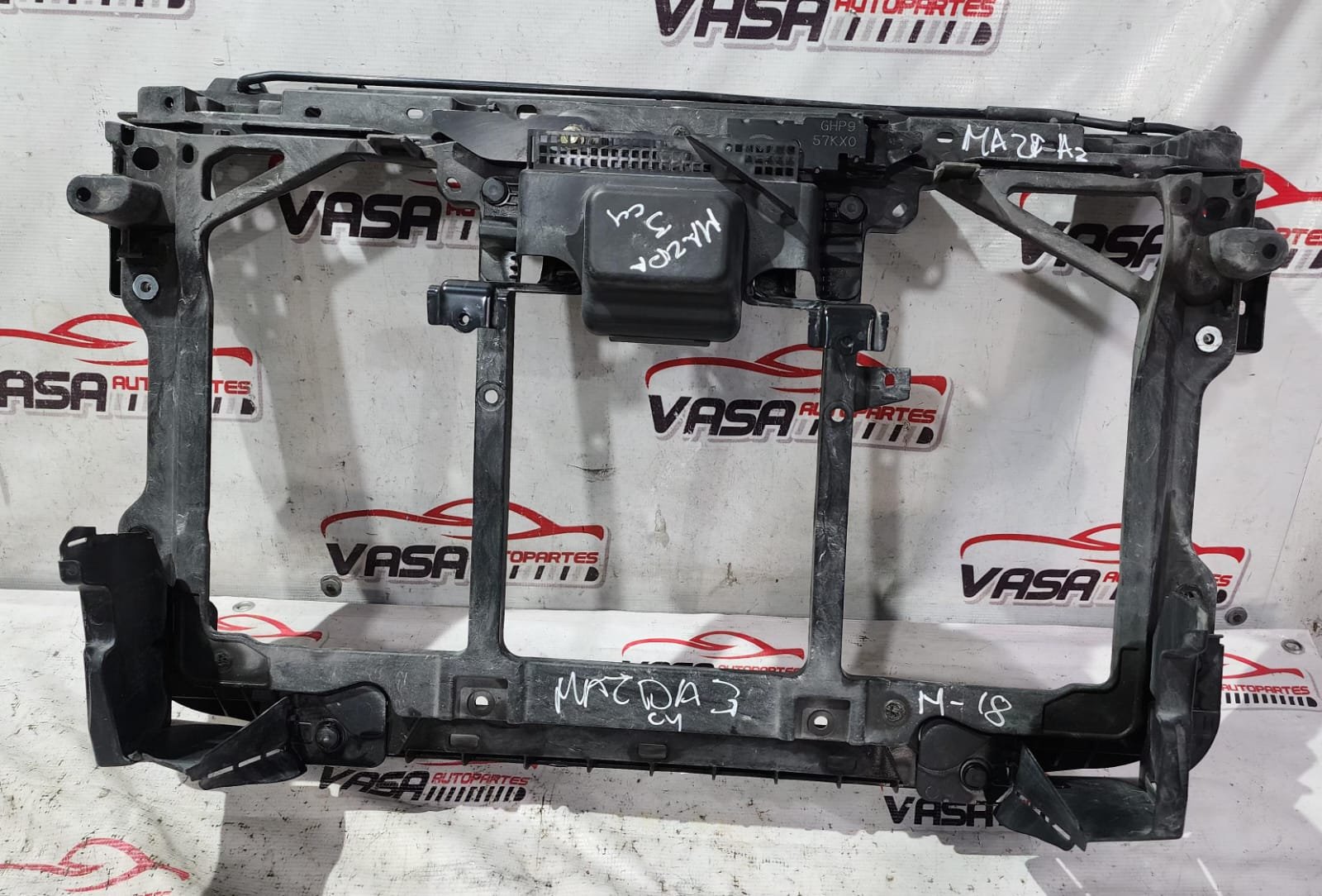 marco de radiador original mazda 3 2014–2018 marco de radiador original mazda 3 2014–2018
